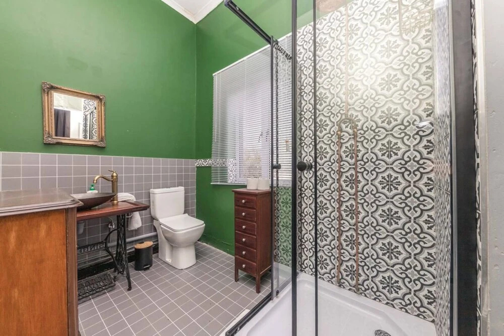 Central and Cosy 1 BD Studio Apartment in Woodstock