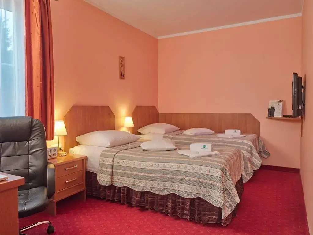 Aura - Hotel & Restaurant & Sauna