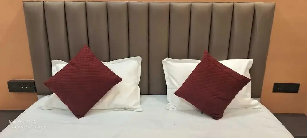 Luxury Rooms In Lucknow