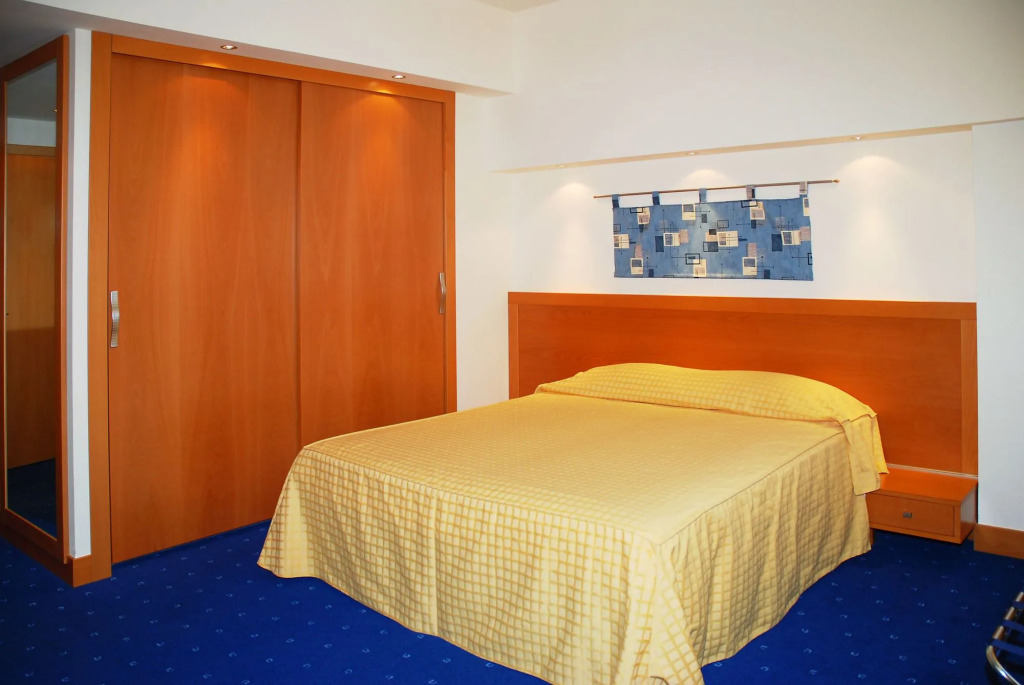 Hotel Planet