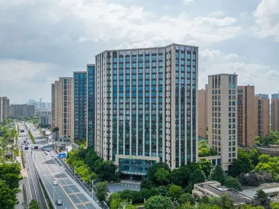Hangzhou Junshang Yunyi Hotel (Chihua Street Subway Station)