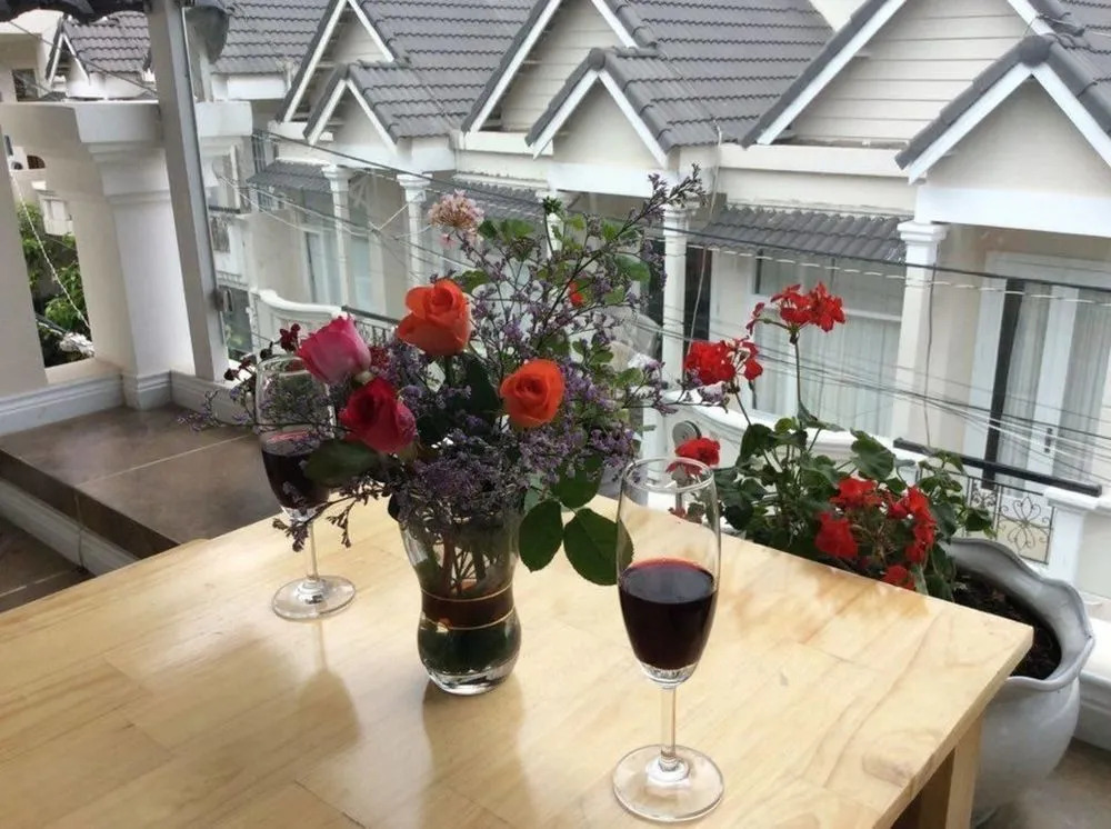 Tulip Xanh Homeaway