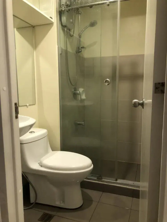I.T Park Cebu Twin Bed Deluxe Free Fast Wifi & Pool