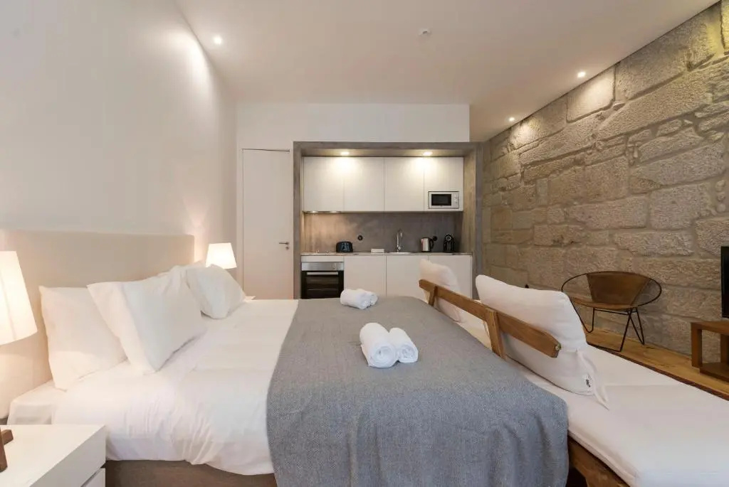 LovelyStay - Rico's Apartment - Almada 1ºF
