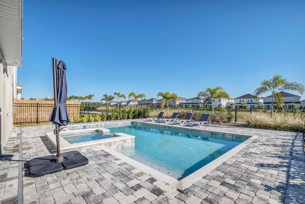 Southfield Villa Encore