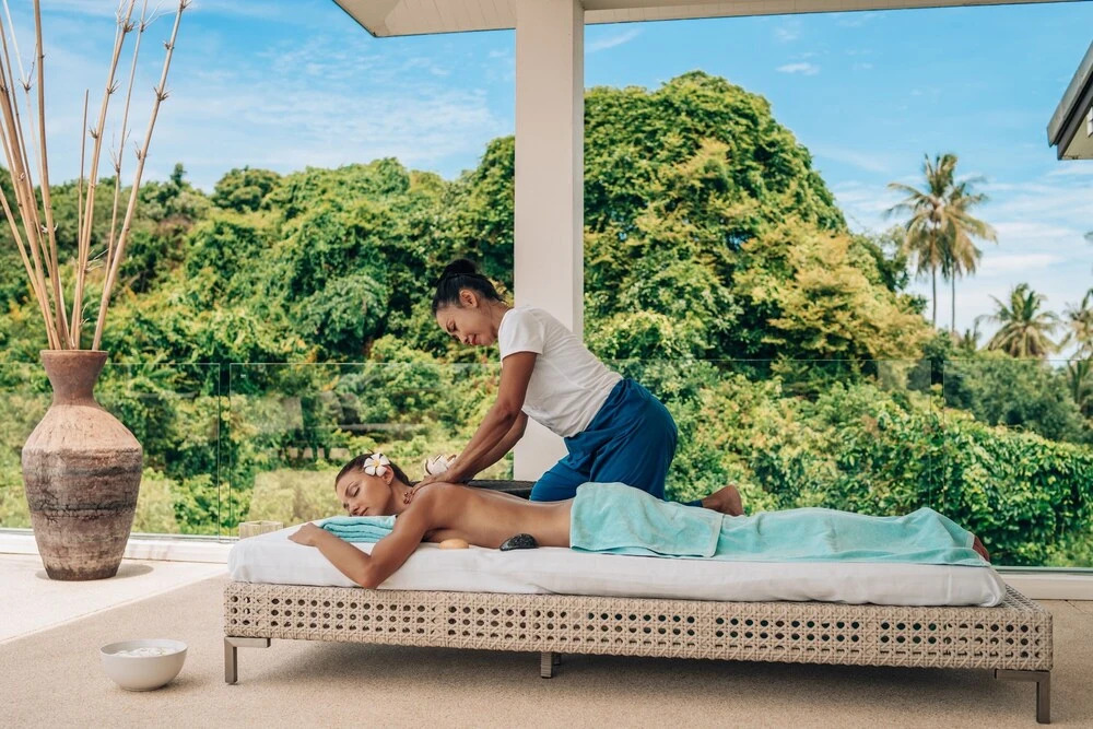 5 Bedrooms Villa Bacardi