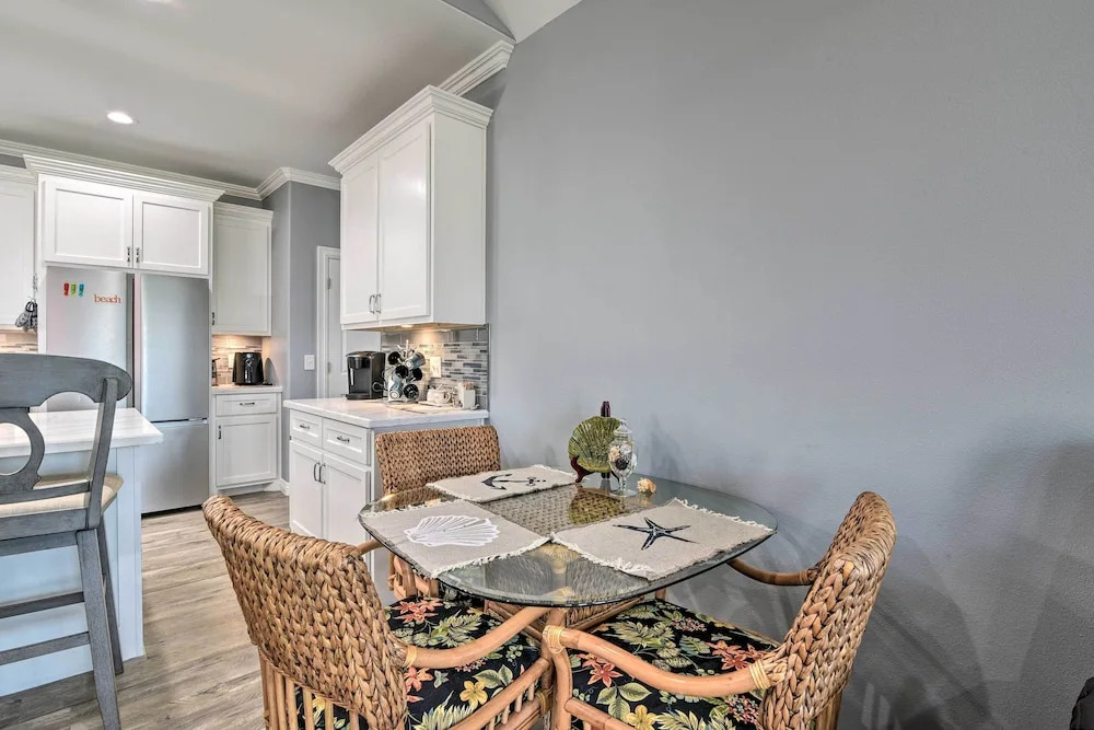 Ocean View + Wraparound Deck: Crystal Beach Home!