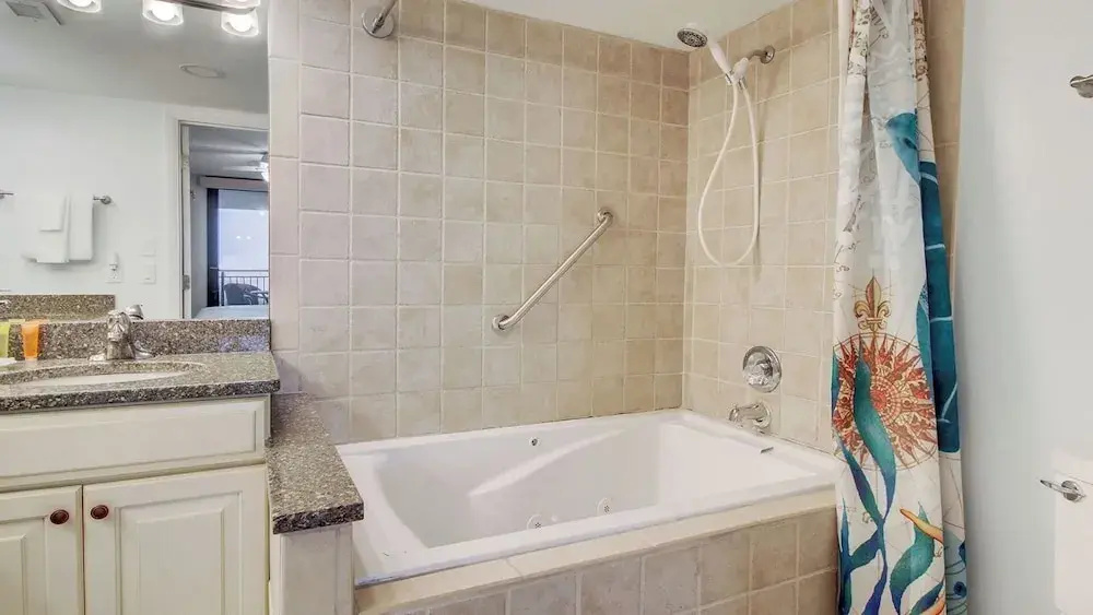 322 D Shipwatch by Avantstay Community Pool Access & Close to Beach!