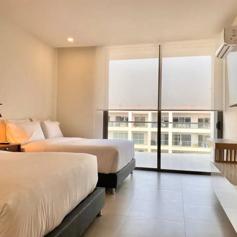 w Amazing 2BR With Balcony in Cartagena
