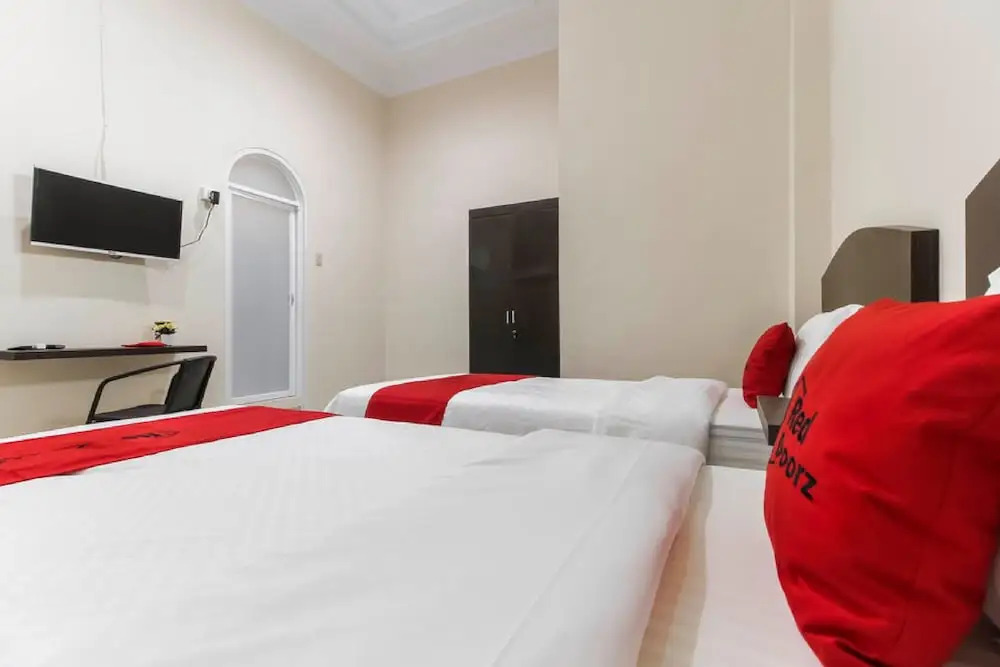 Hotel O Medan City Near Lapangan Benteng Formerly Ralica Residence