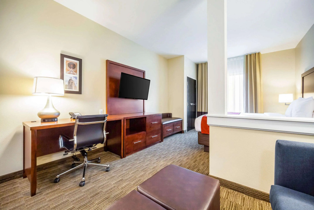Comfort Inn & Suites North Platte