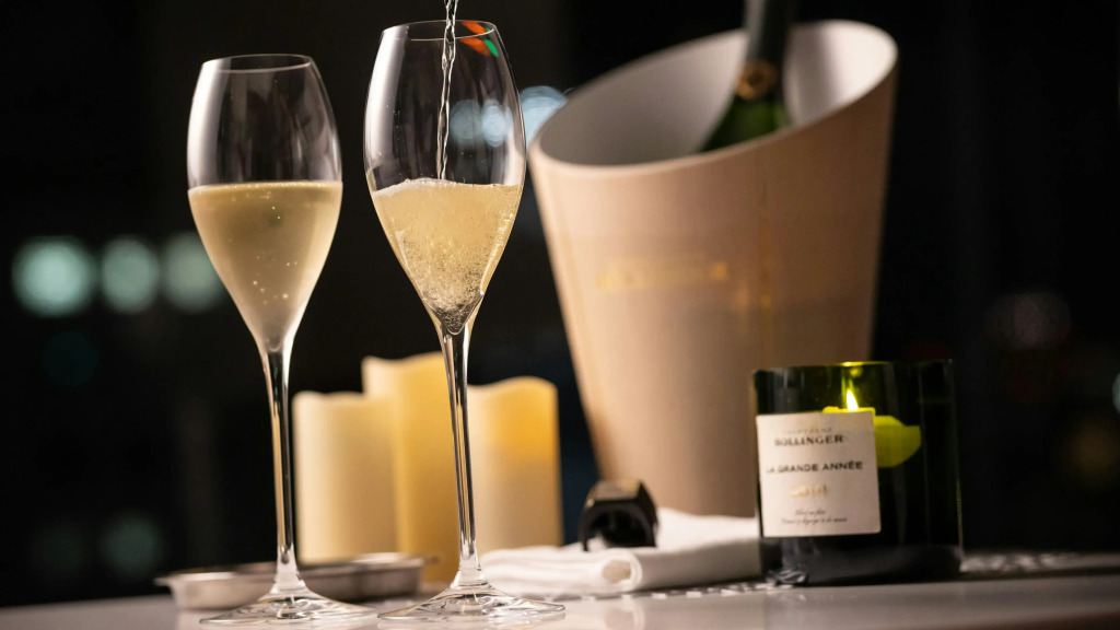 CUVEE J2 HOTEL OSAKA by Onko Chishin