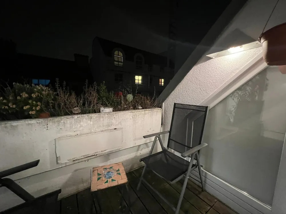 Cozy Room With Balcony Near Rennweg