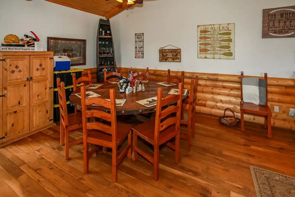 Castle Glen Chalet-1845 by Big Bear Vacations
