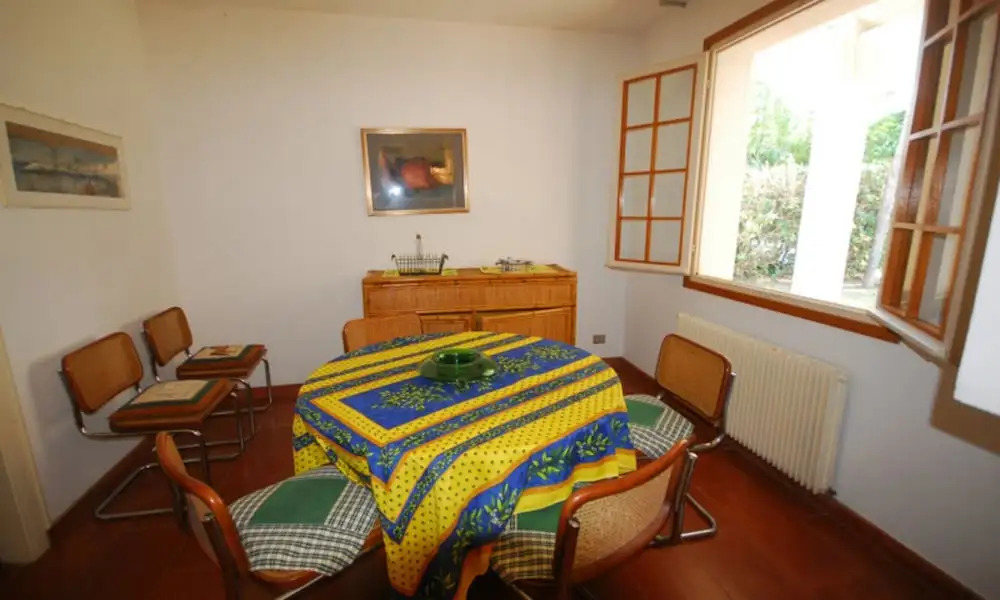 Seaside Villa With Private Garden