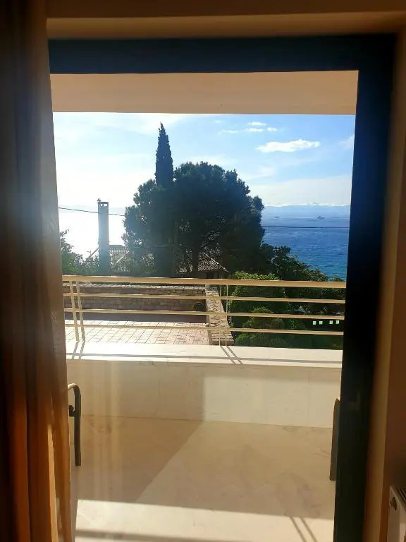 Elaianthos