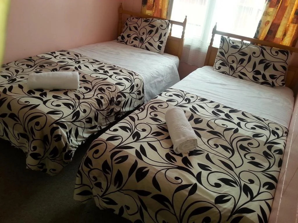 Airport Skyway Lodge