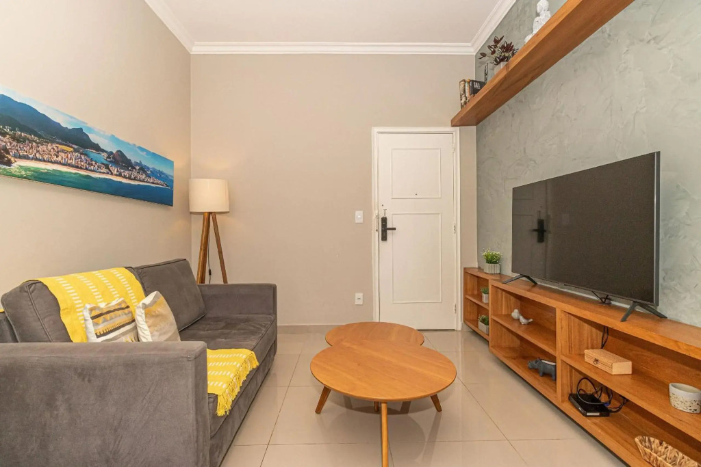 LOFT EM IPANEMA - 100 METROS DA ESTAÇÃO GENERAL OSÓRiO, 200 METROS DA PRAIA