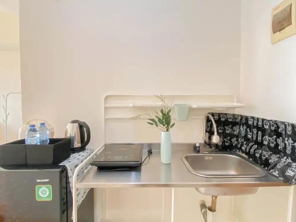 Cozy and Tranquil Studio at Podomoro Golf View Apartment