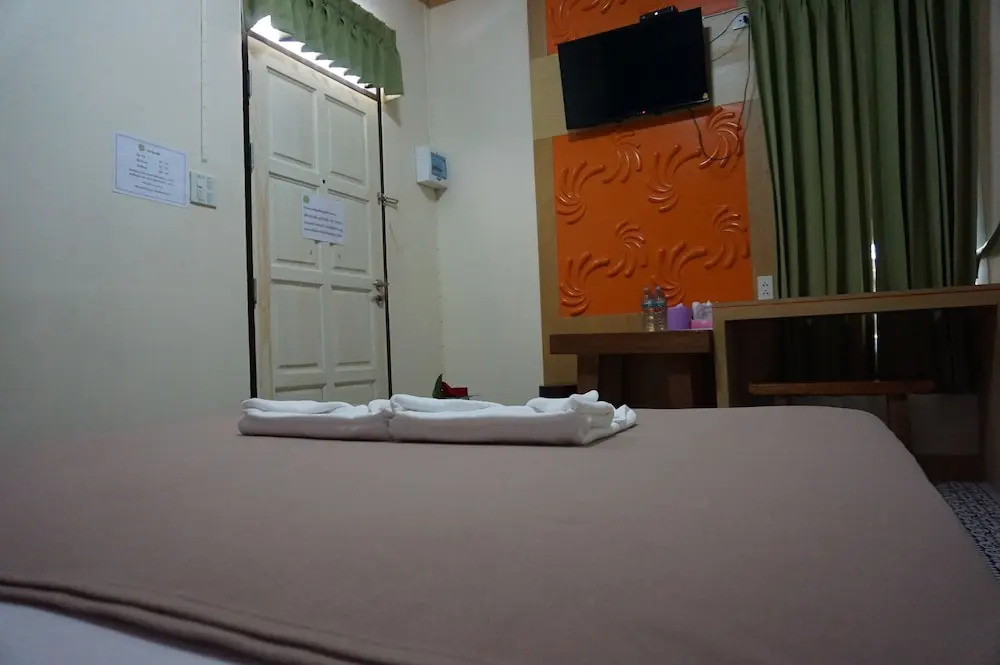 The Loom Resort Thung Song