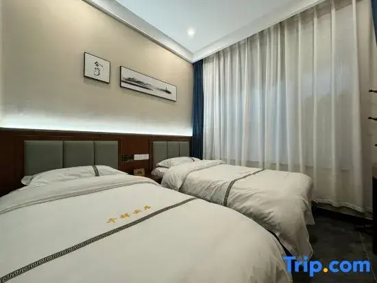 Qianxiang Yunju Homestay (Wutaishan Scenic Area)