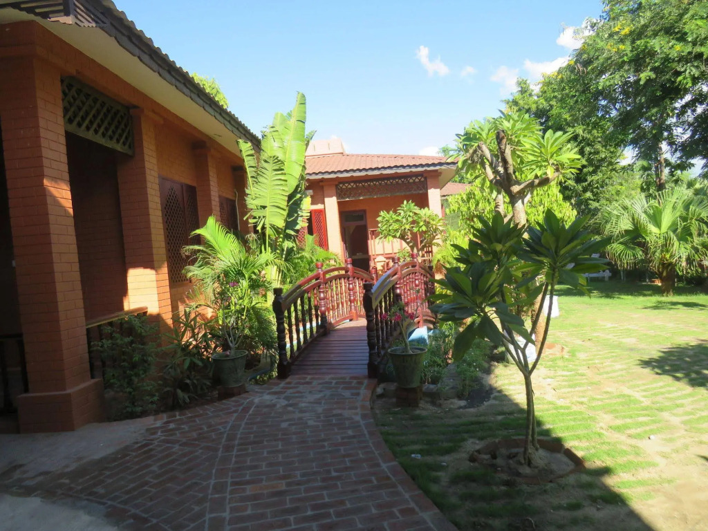 Yun Myo Thu Hotel