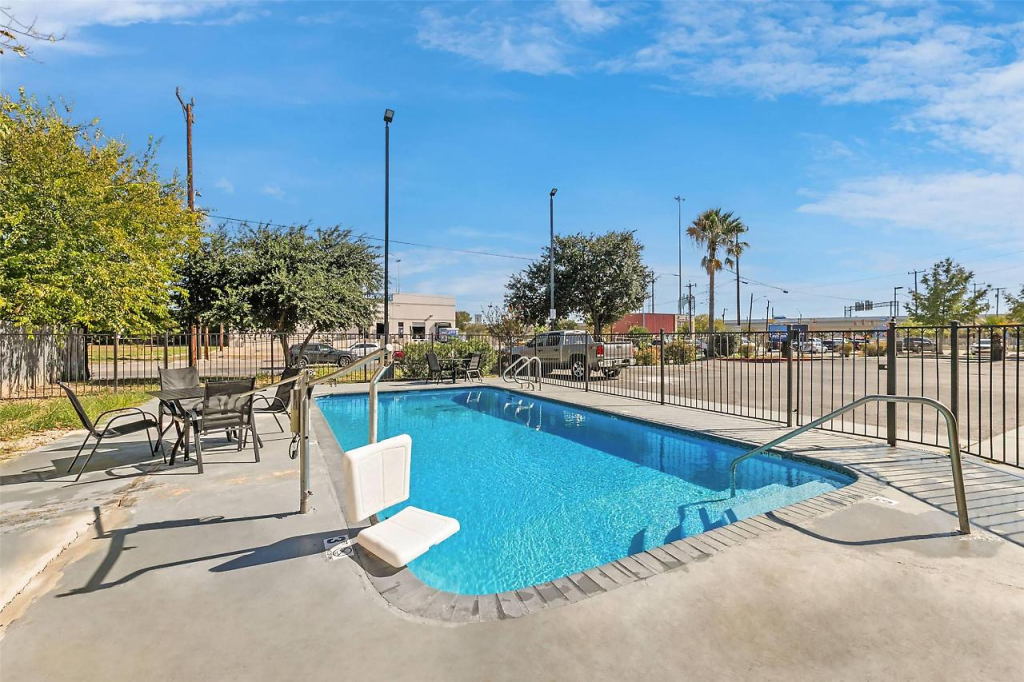 Baymont by Wyndham San Antonio Downtown