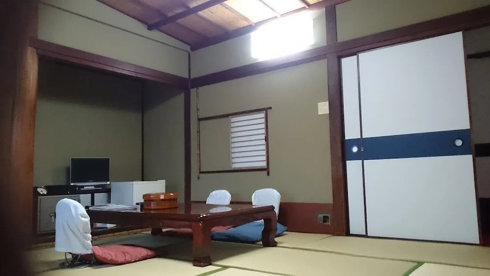 Komecho Ryokan