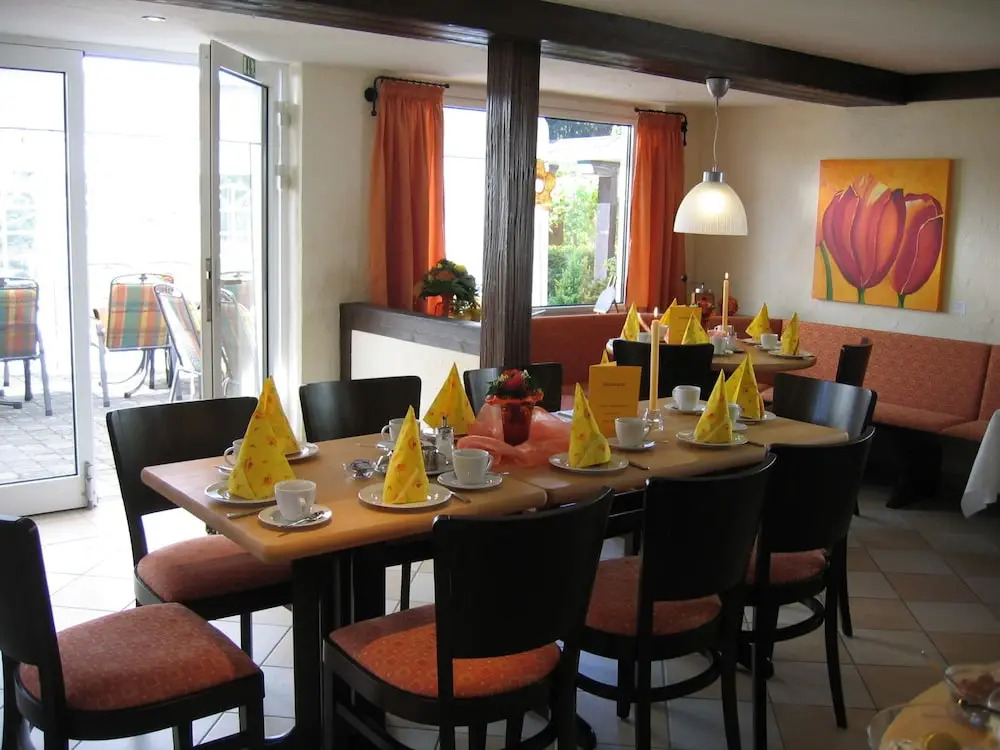 Pension & Ferienhaus Latröpchen