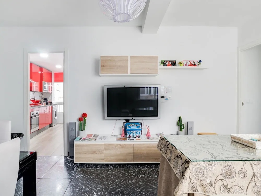 Modern Apartment in Córdoba Near Historical Monuments
