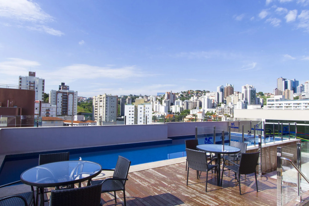 Esuites Virgínia Luxemburgo