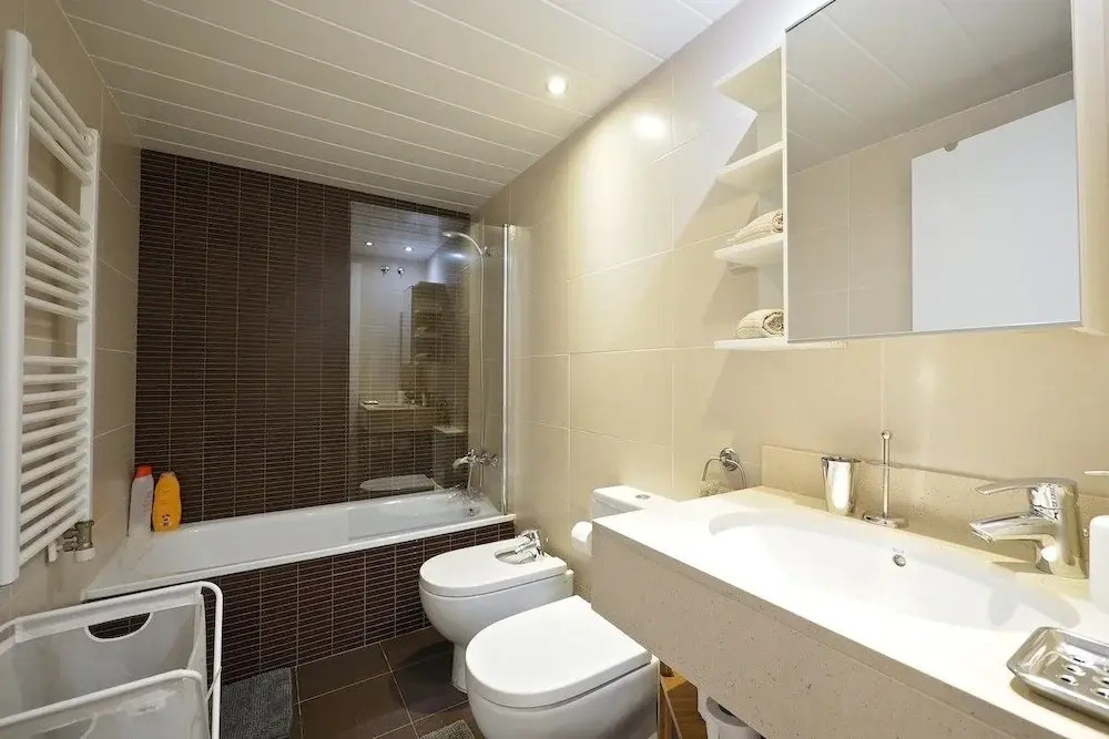 Les Corts Exclusive Apartments by Olala Homes