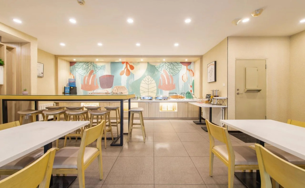 Hanting Hotel Dalian Olympic Square