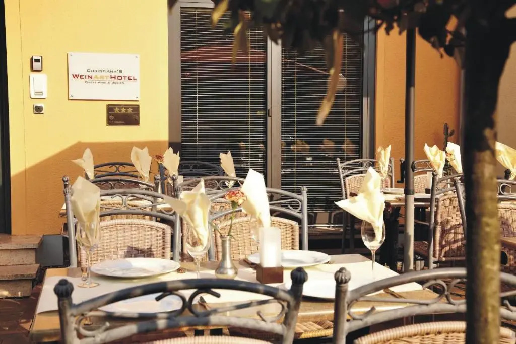 Christianas Wein & Art Hotel