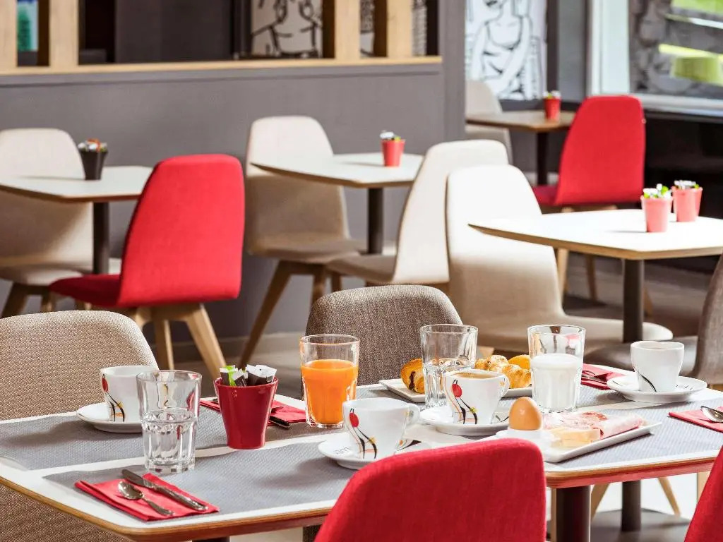 ibis Lyon Sud Saint-Rambert-dAlbon