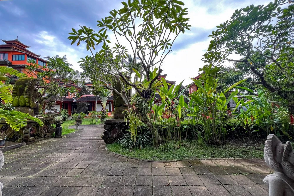 RedDoorz at Garden Suly Villa Peliatan Ubud