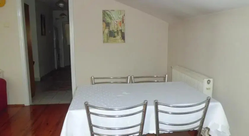 Ayasofya Apartment