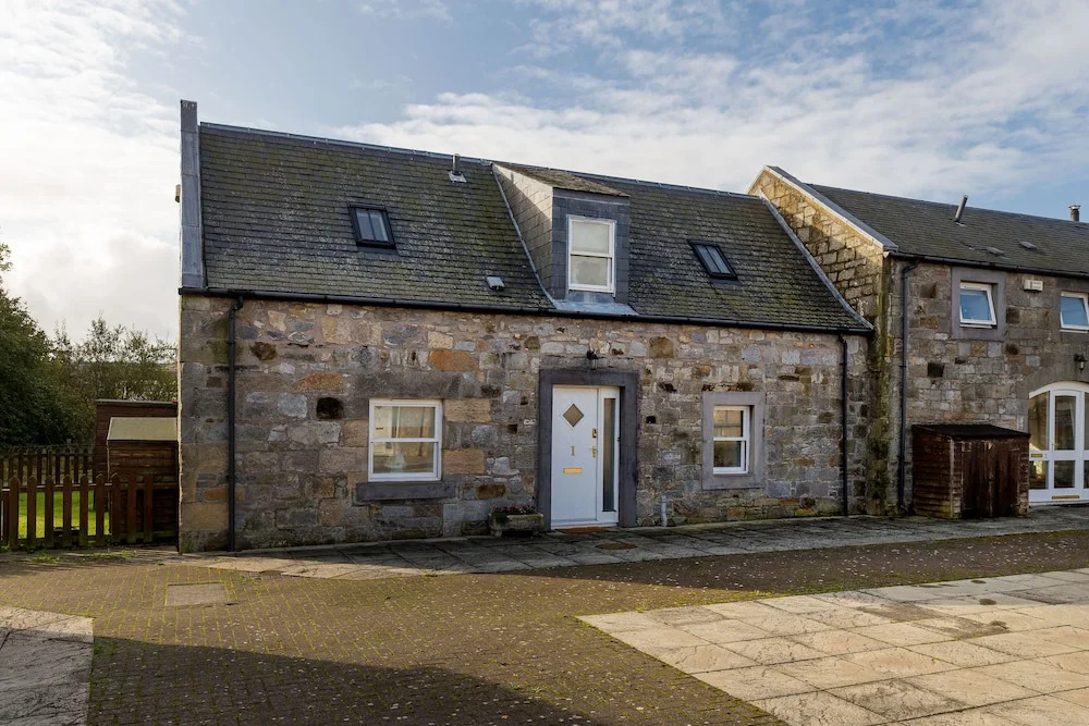 The Steadings - by StayDunfermline