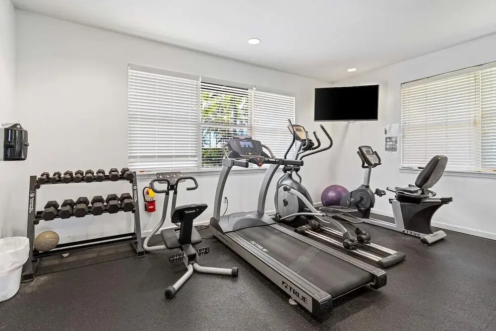 Luxurious View Corner Townhome - Great Views - VIP Beach Pass - Vrkcv