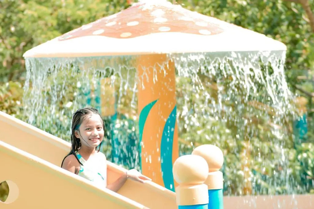 Zuri Resort
