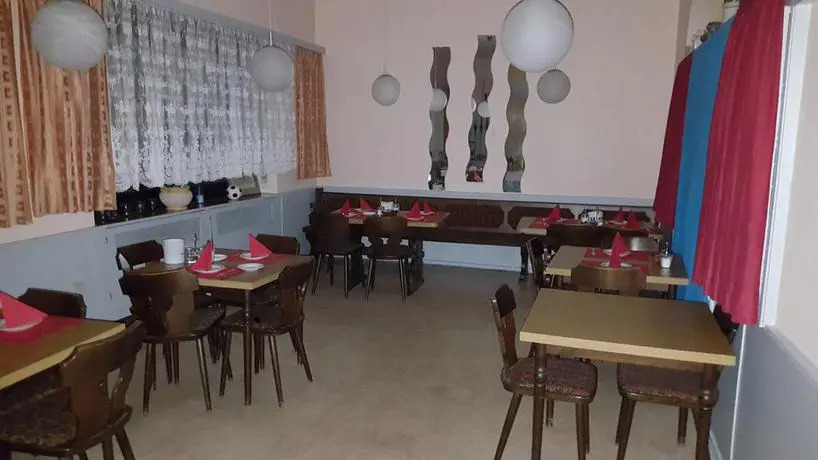Kansakar Hotel