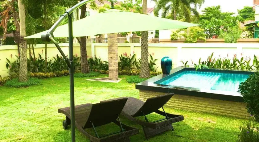 Luxury Pool Villa
