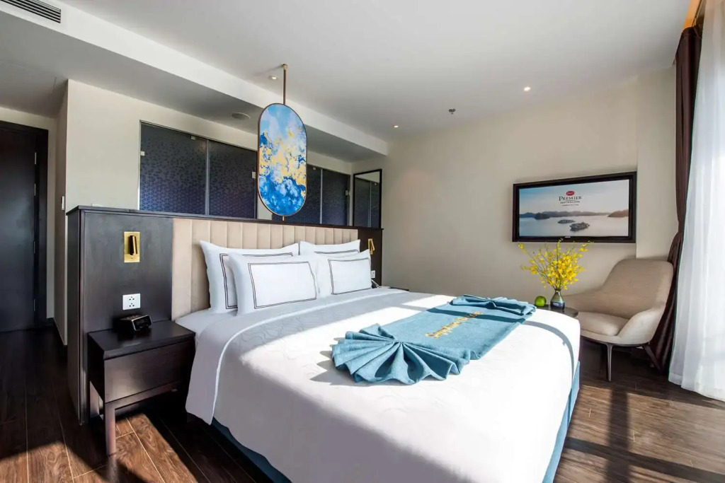 Best Western Premier Sapphire Halong S2