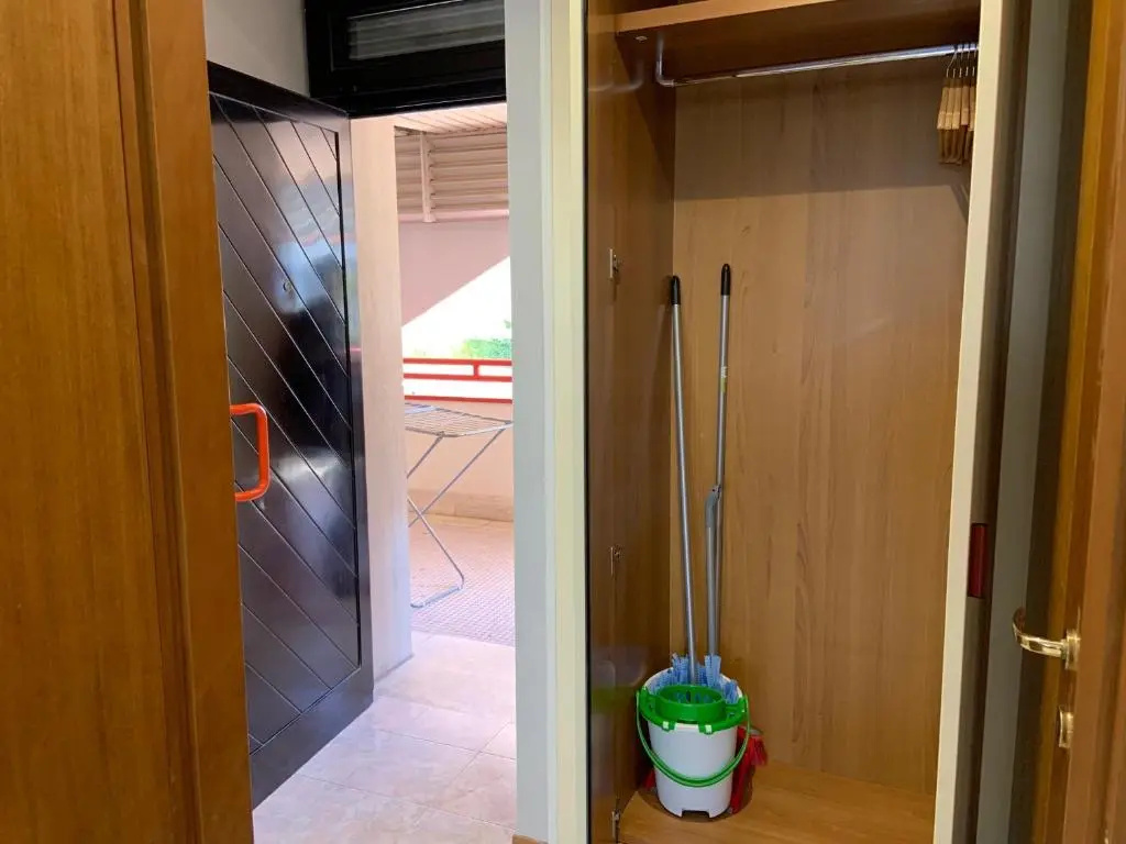 Suites Marilia Apartments Pool Side - Suite Livorno Holiday Home Group