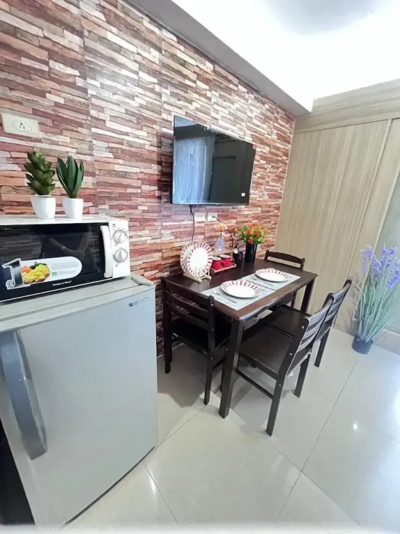 Shore Residences