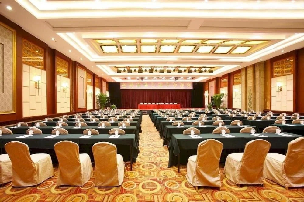 Golden Harbor Hotel