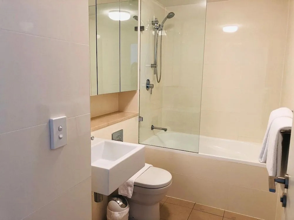 Wyndel Apartments - The Mint
