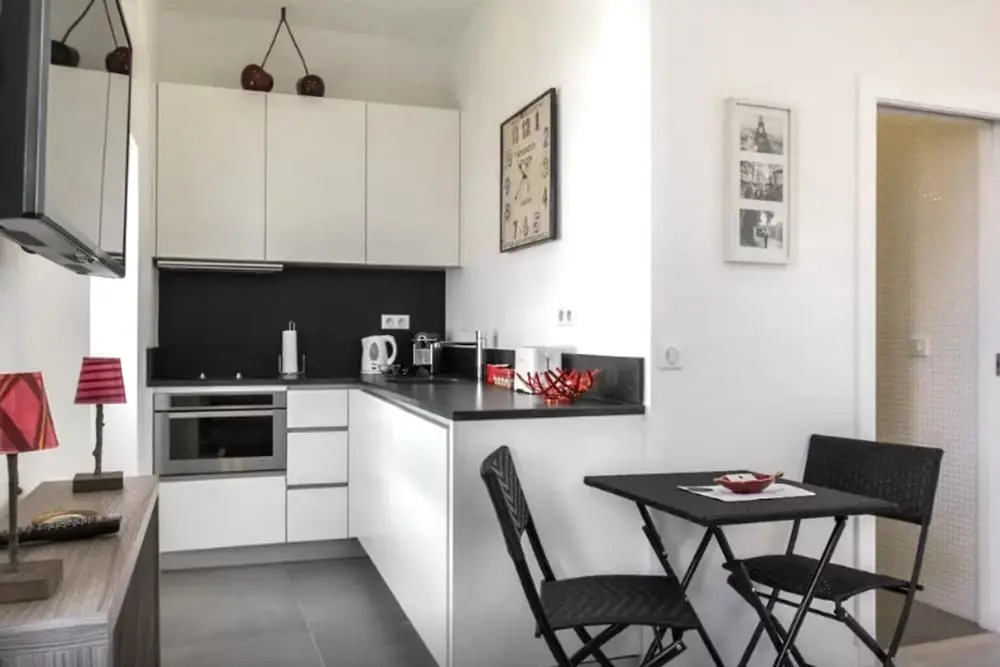 Lovely and Modern 1 Bedroom