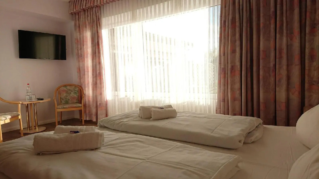 Ostseehotel Kappeln by team SchleiFee