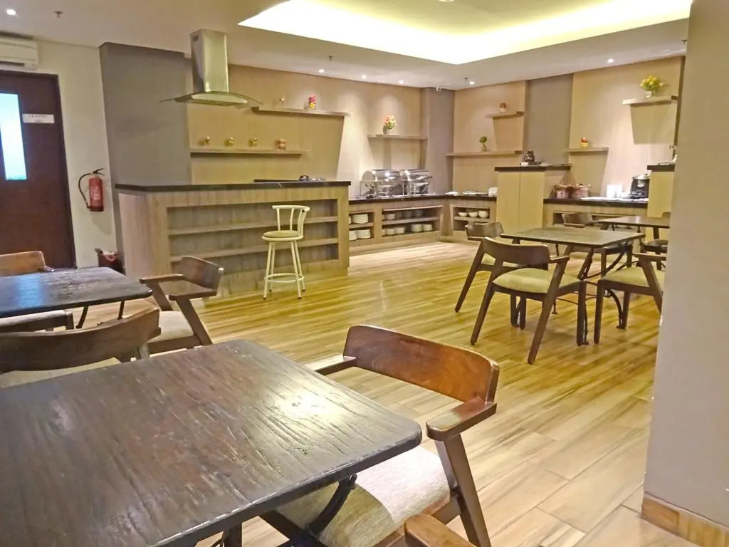 Hotel 88 Fatmawati Jakarta by WH